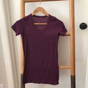 Short sleeved maroon thin lululemon top